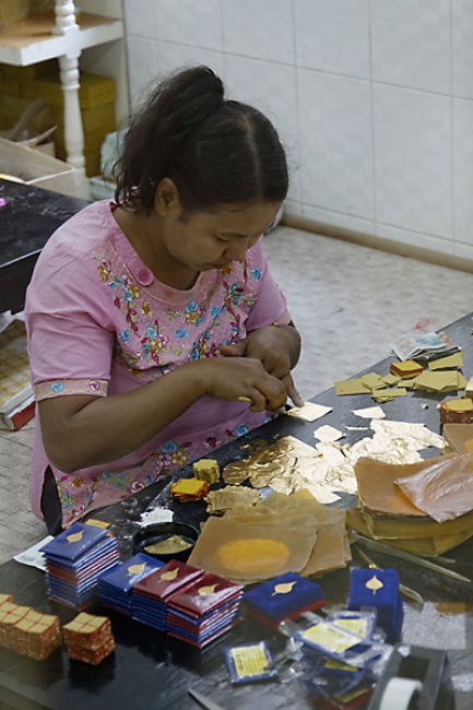 Mandalay-batteurs d'or-009